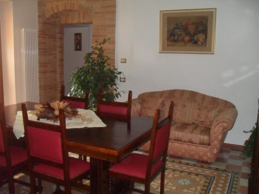Il Covo Dei Piccioni Acomodação com café da manhã Castelfidardo Exterior foto