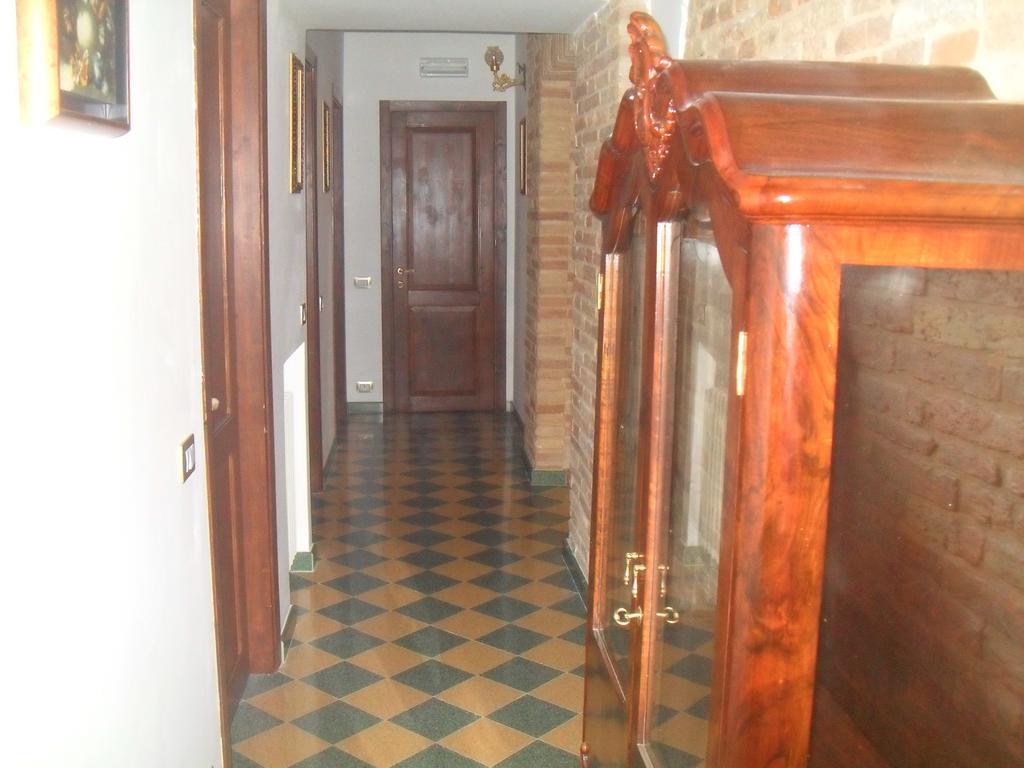 Il Covo Dei Piccioni Acomodação com café da manhã Castelfidardo Exterior foto